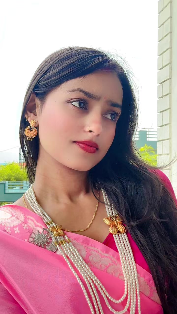 @Kreetika 💗🫅भण्डारी