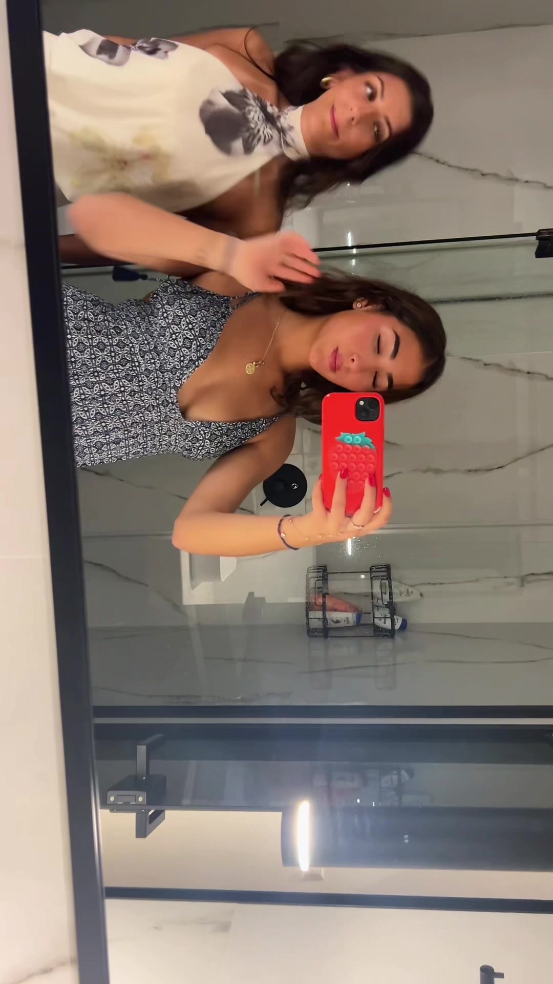 @nicole