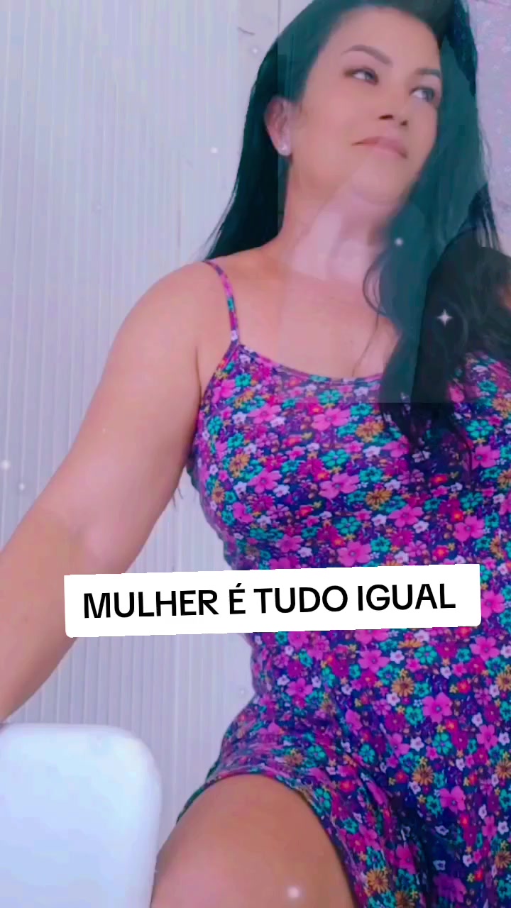 @MarciaRegina♡♥︎