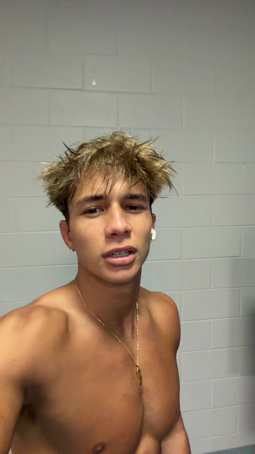 @MaxTheFit 2