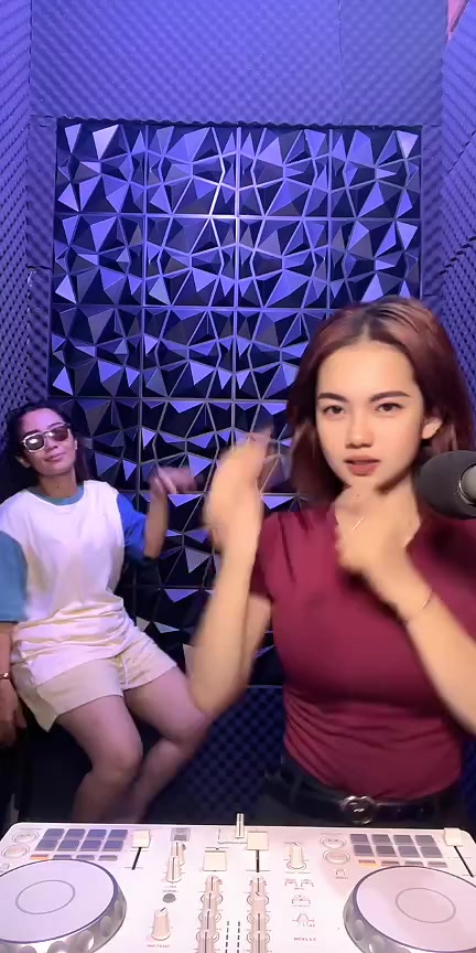 @🔥Rosy Zaskia🔥