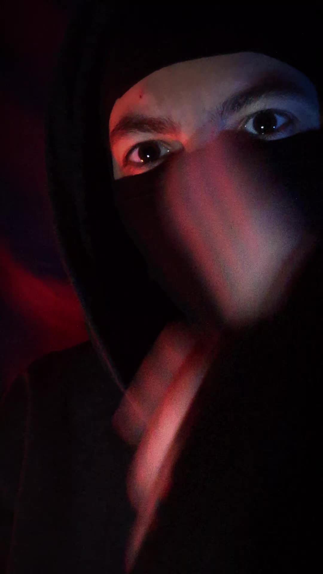 @𝖘𝖍𝖆𝖉𝖔𝖜