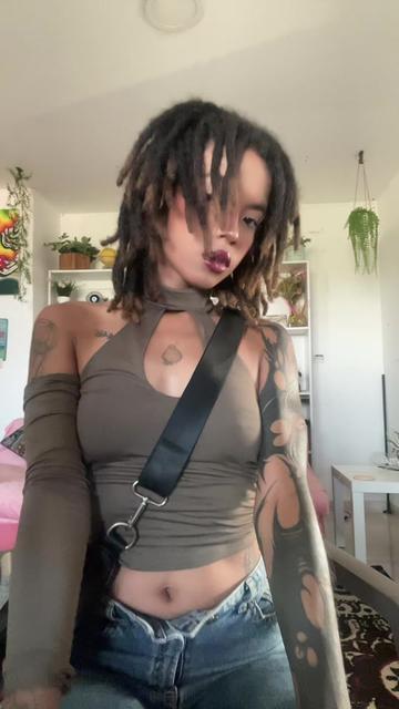 @Mell 🧚🏻