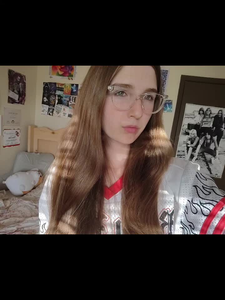 @oinkoinkpiggy27