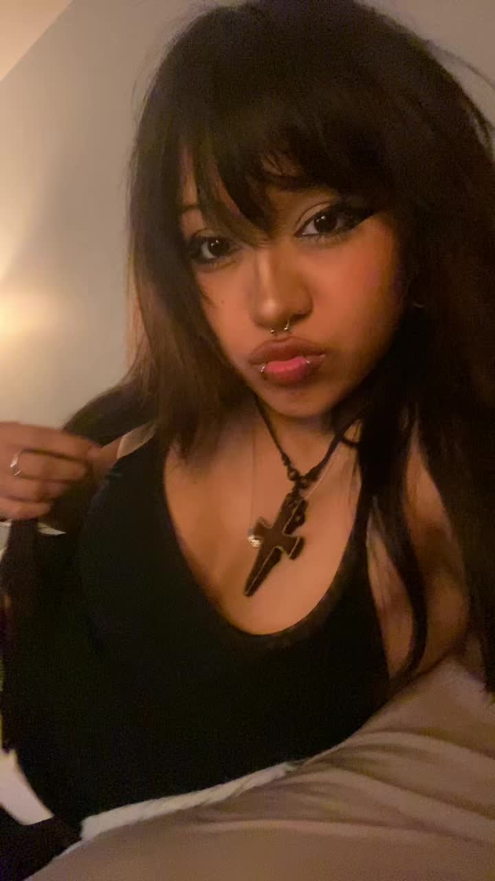@floating_tangerine