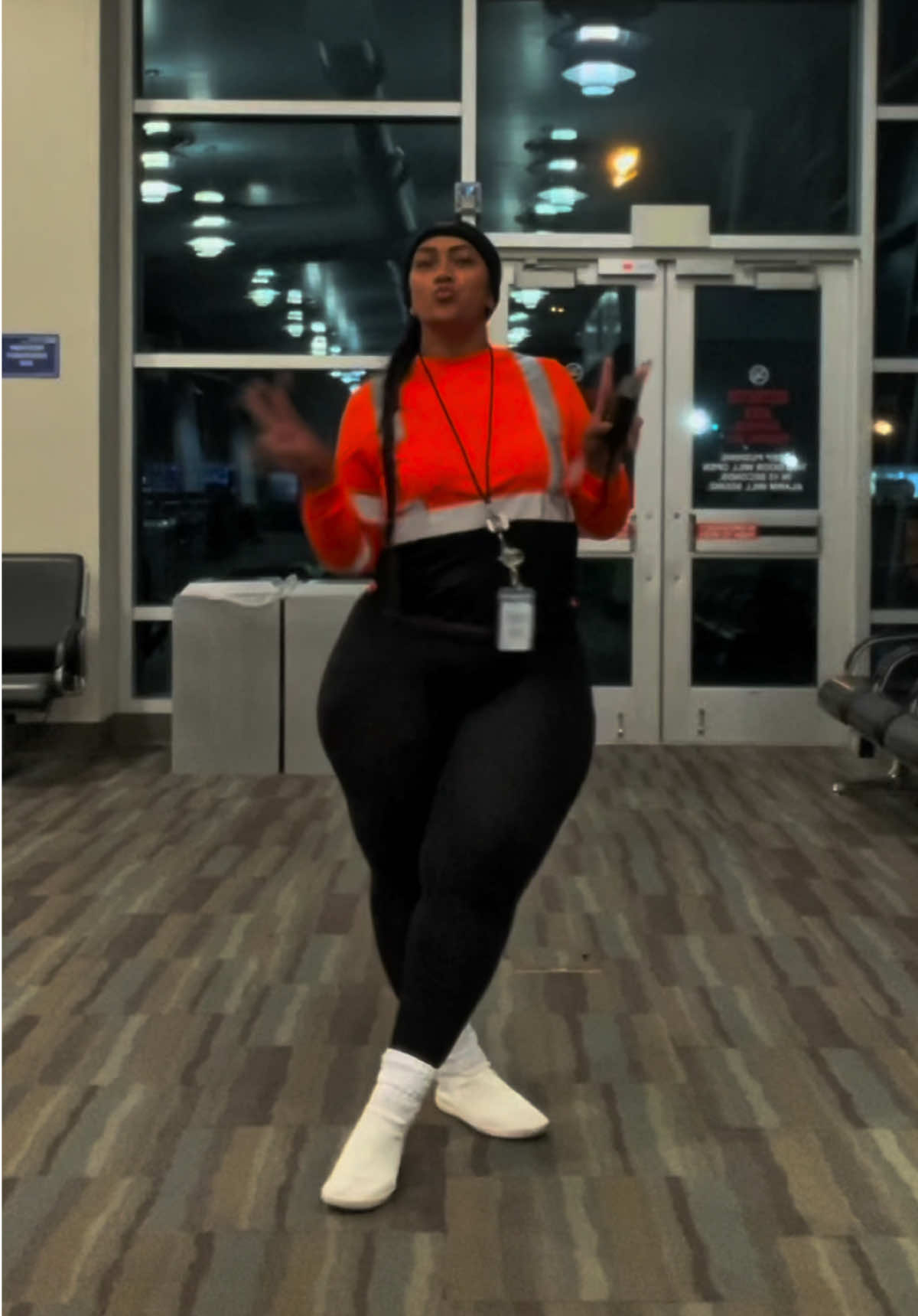 @EMJA&yen;