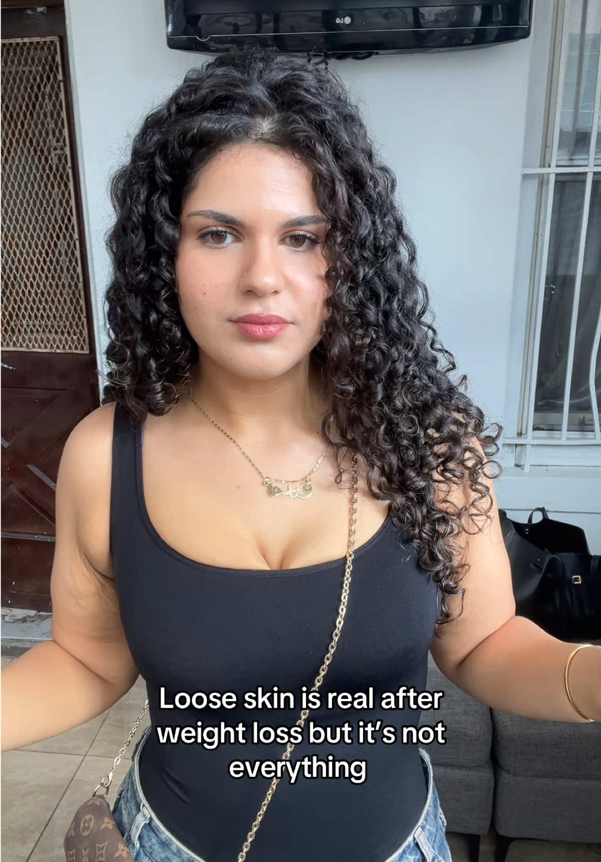@realtalkwithamira
