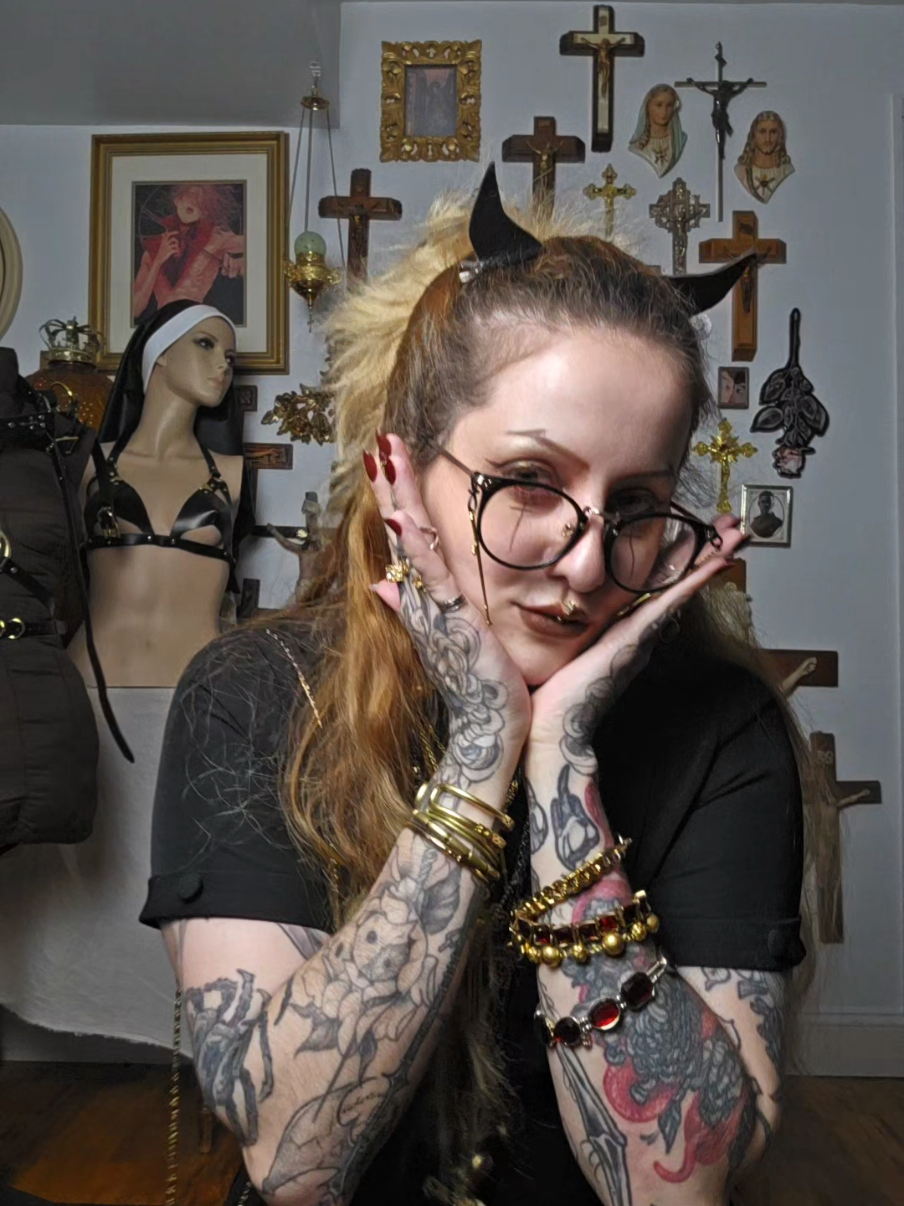 @Femme Death