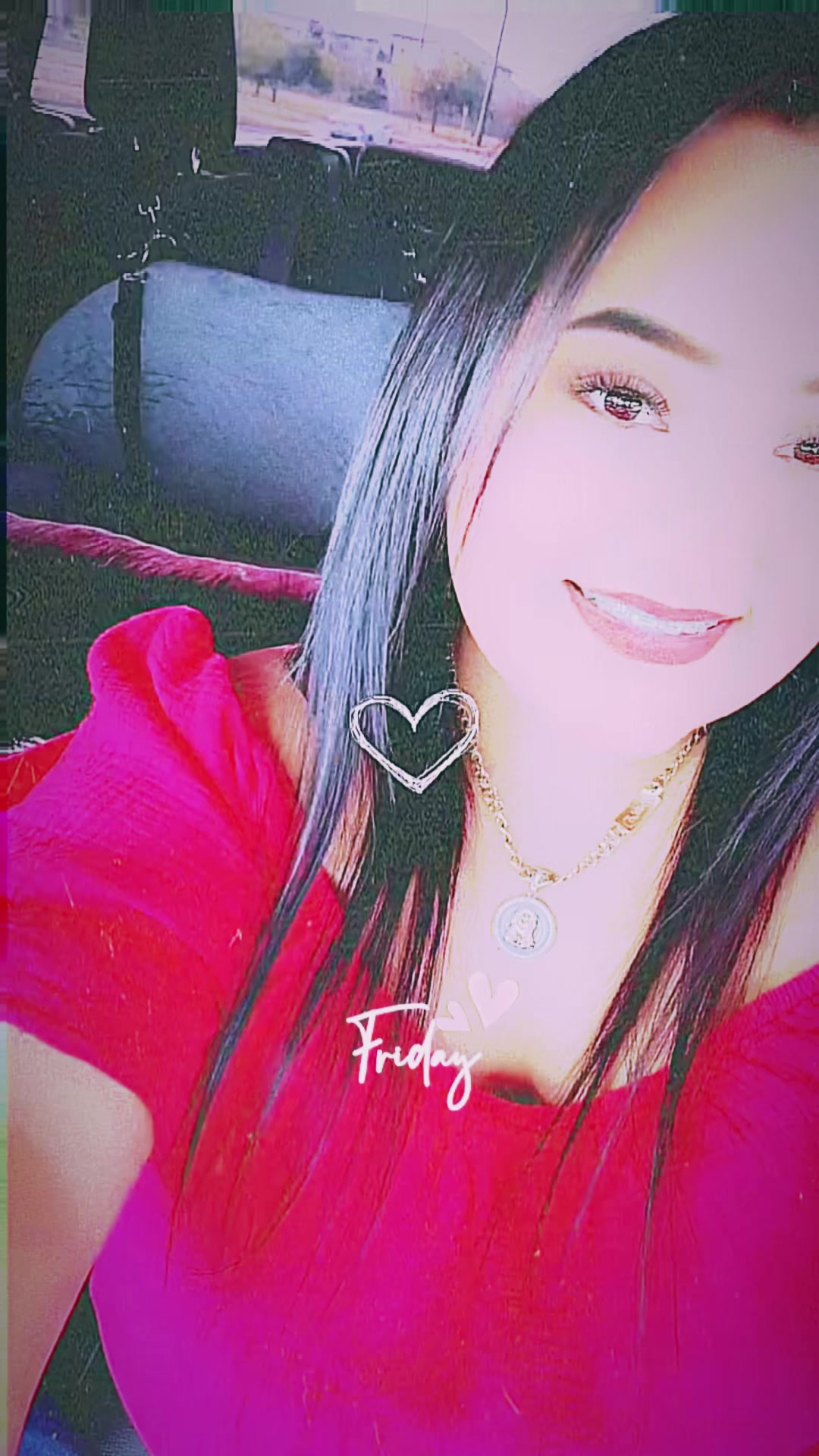 @Lucyy22🎀