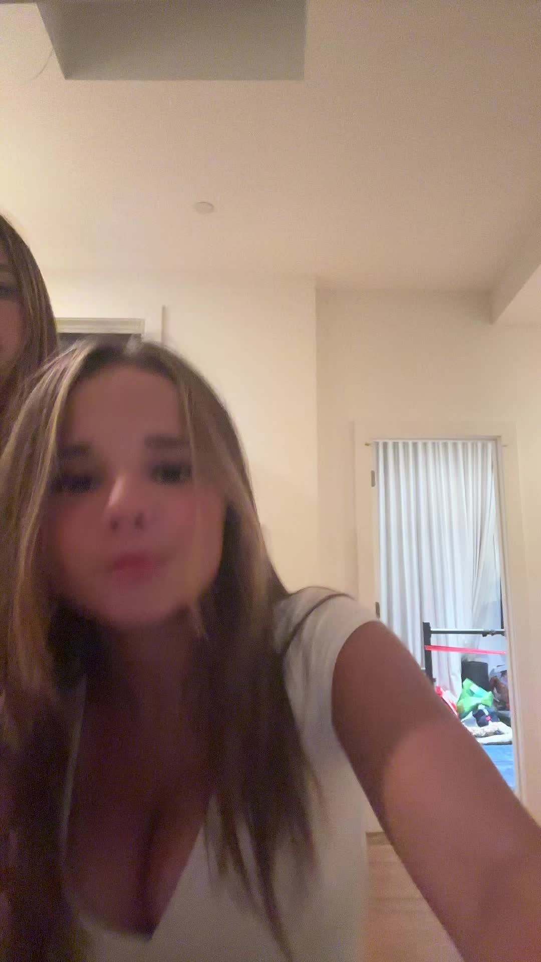 @E