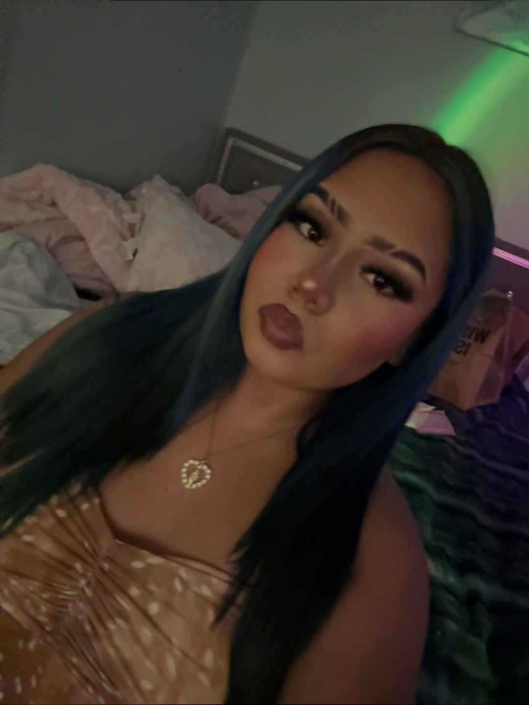 @️ ️