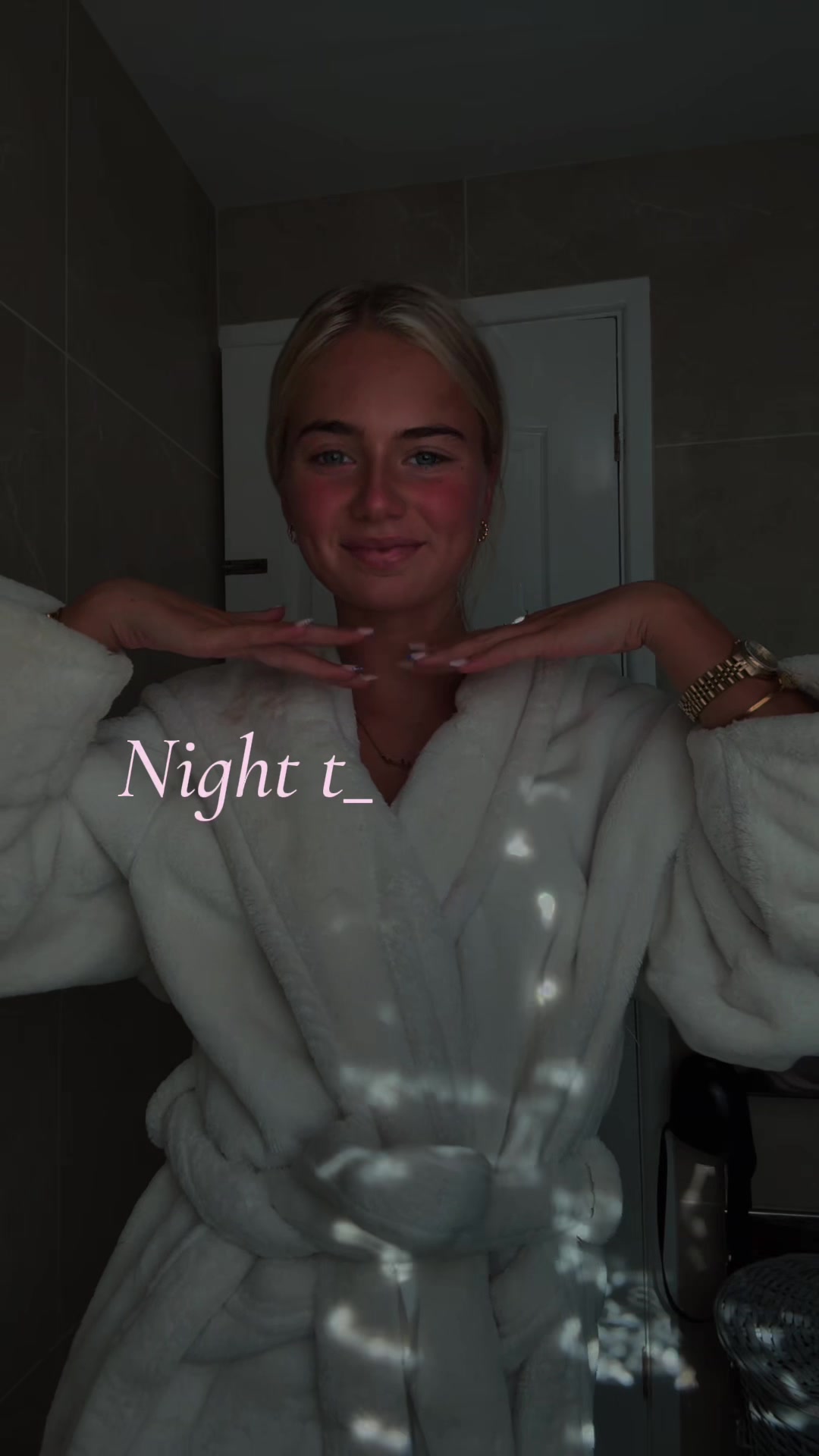@Hollieleckeyxoxo