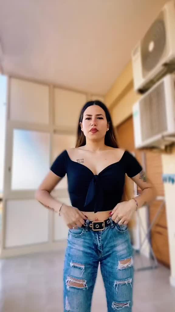 @𝓜𝓪𝓻𝓽𝔂 🎀👑