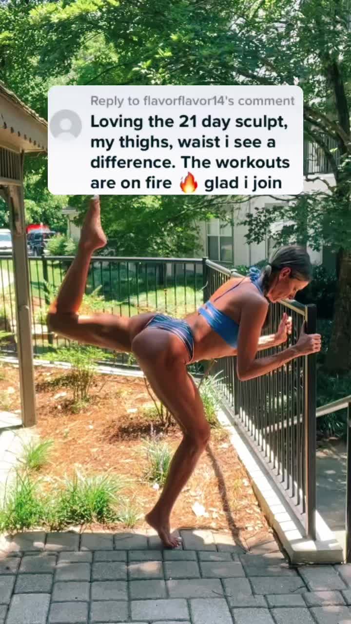 @Lydia Magnoli | Home Workouts