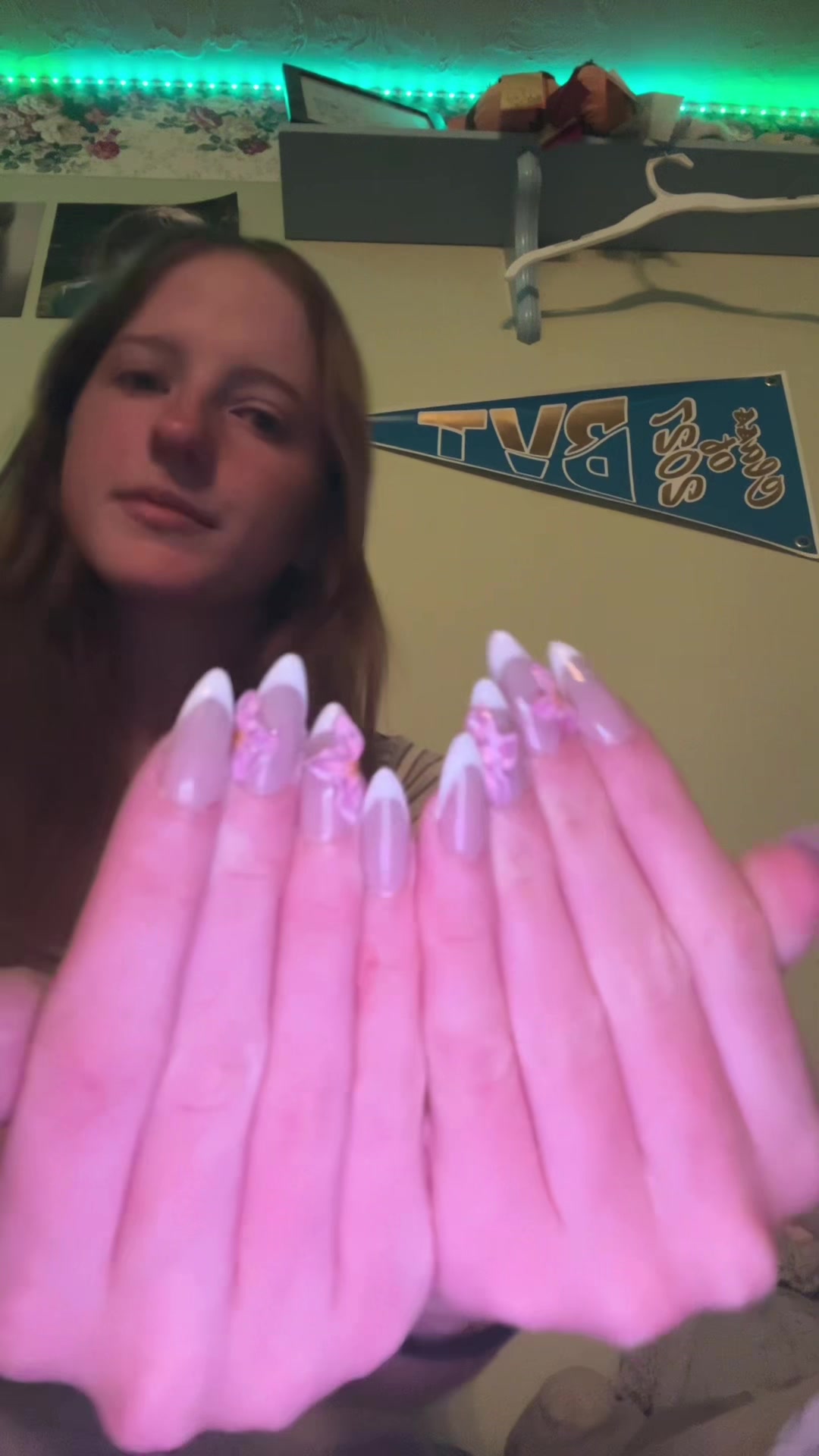 @Ayla