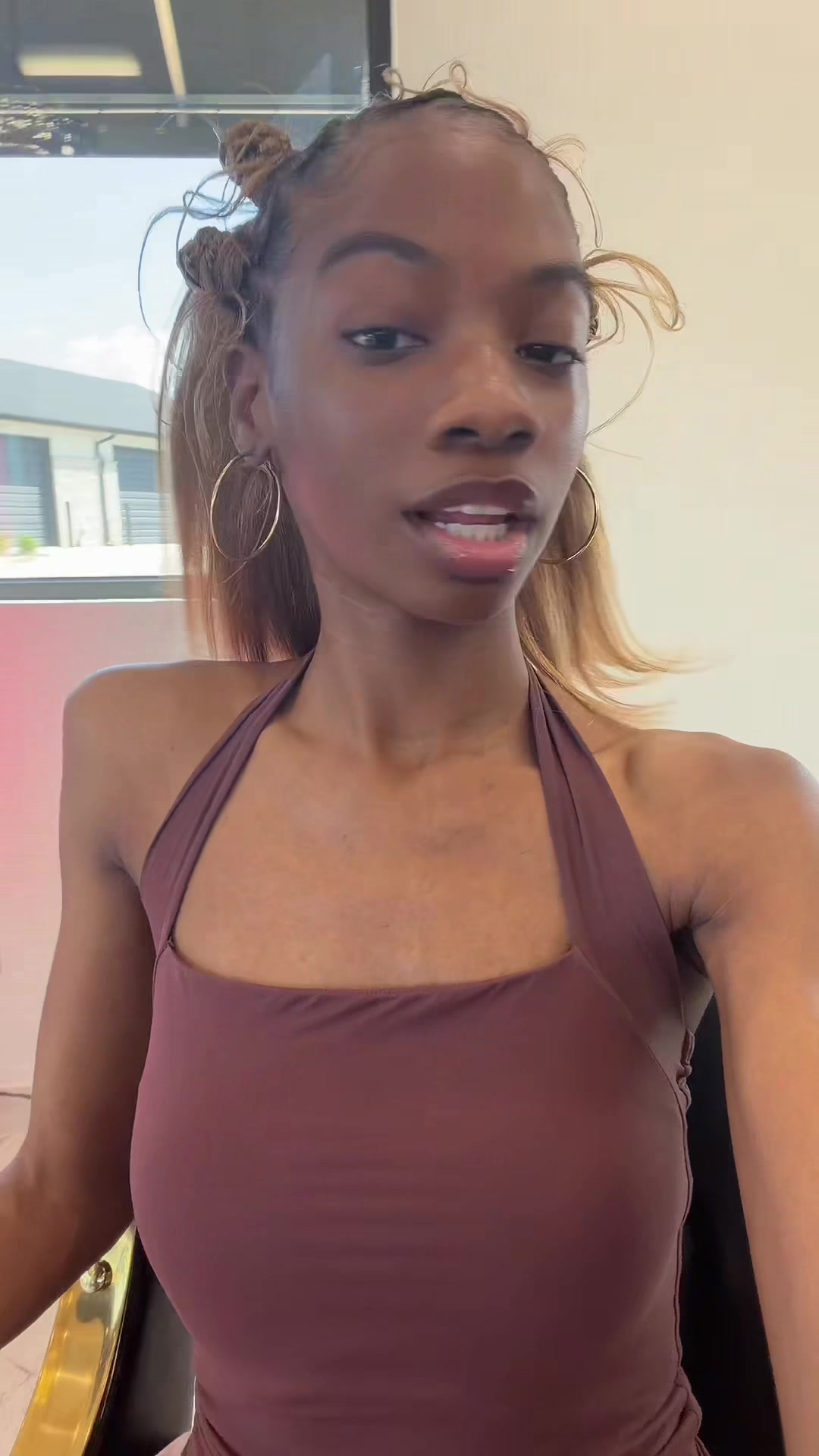 @lola_melitaa