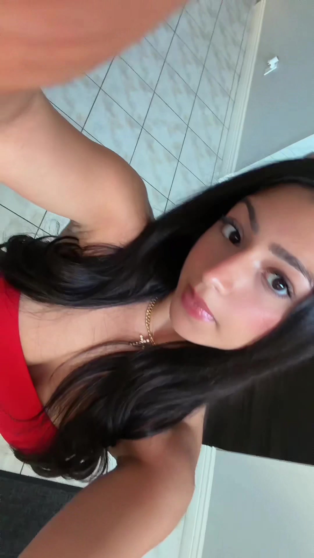 @nadine savaya