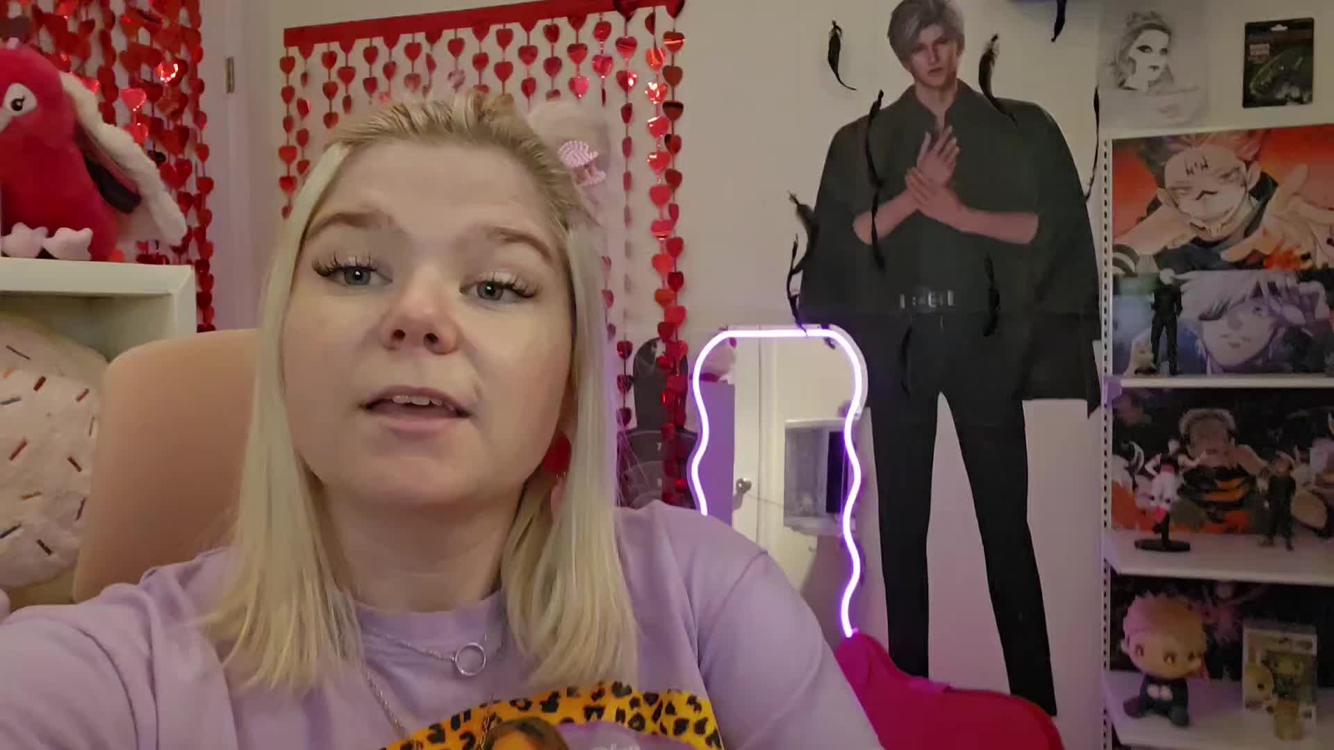 @Lovelyliz