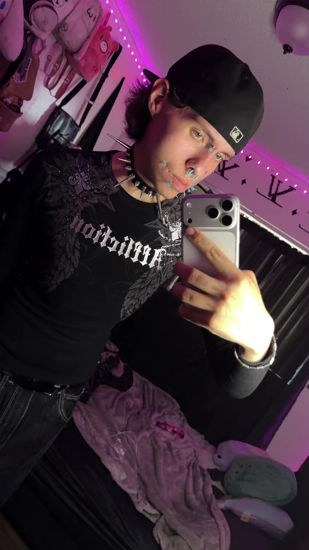 @Delululicious_