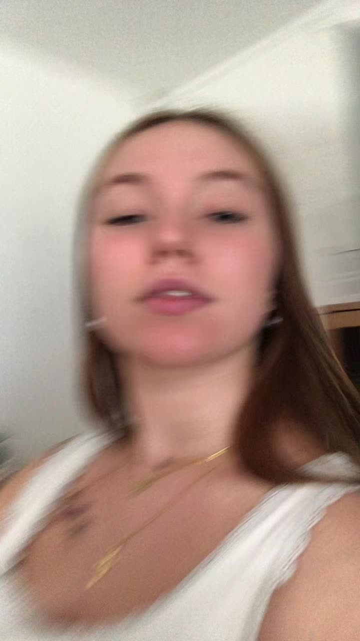 @astridDCR