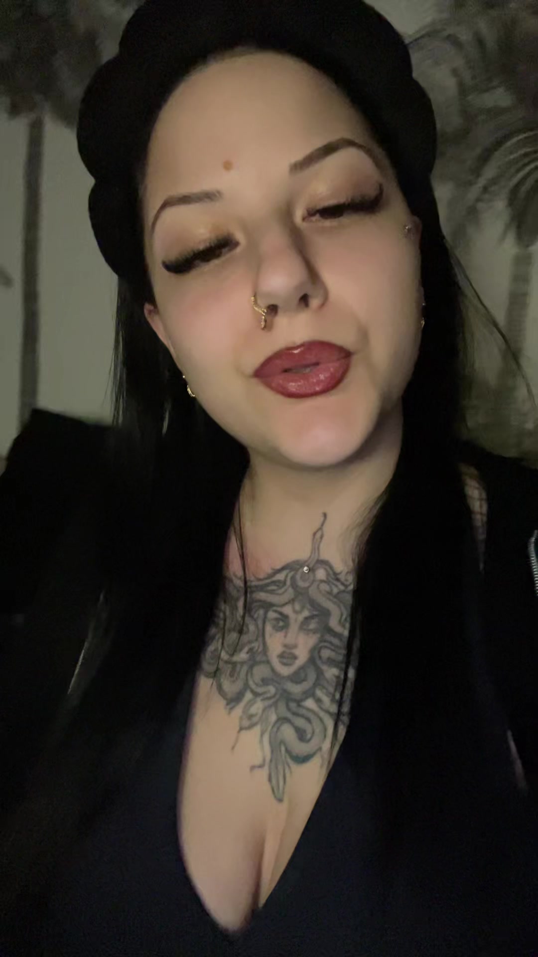@Anissa 🫦🪬