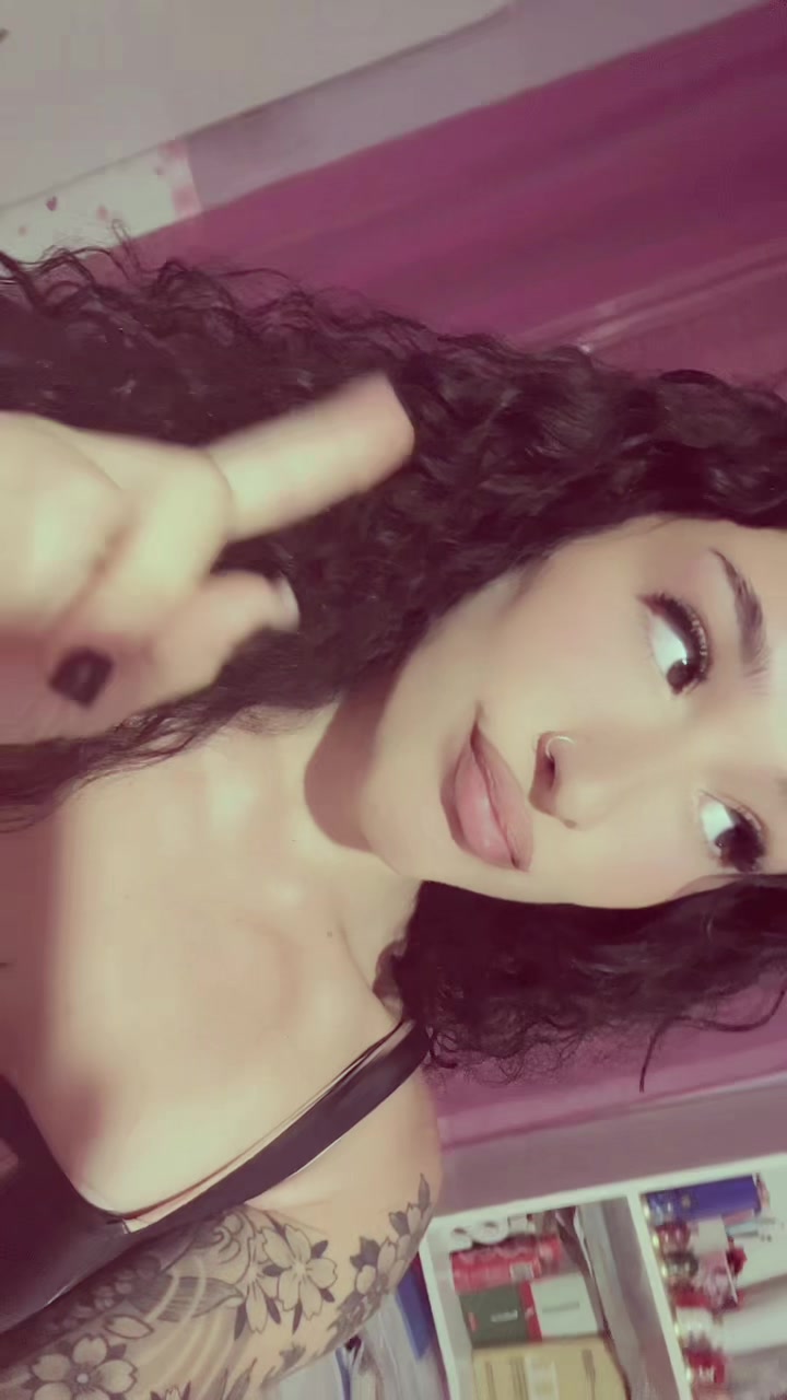 @Aboutmekc_