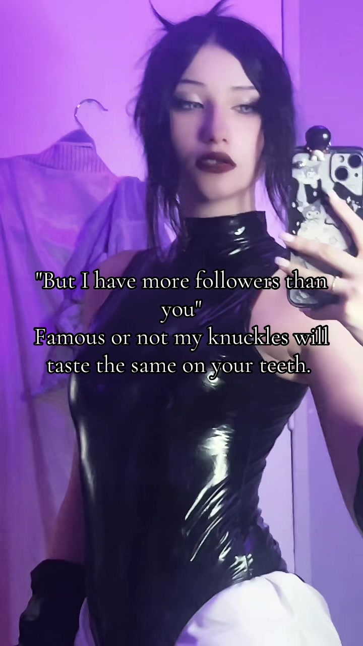 @𝑀𝑜𝓍_𝓍𝓎