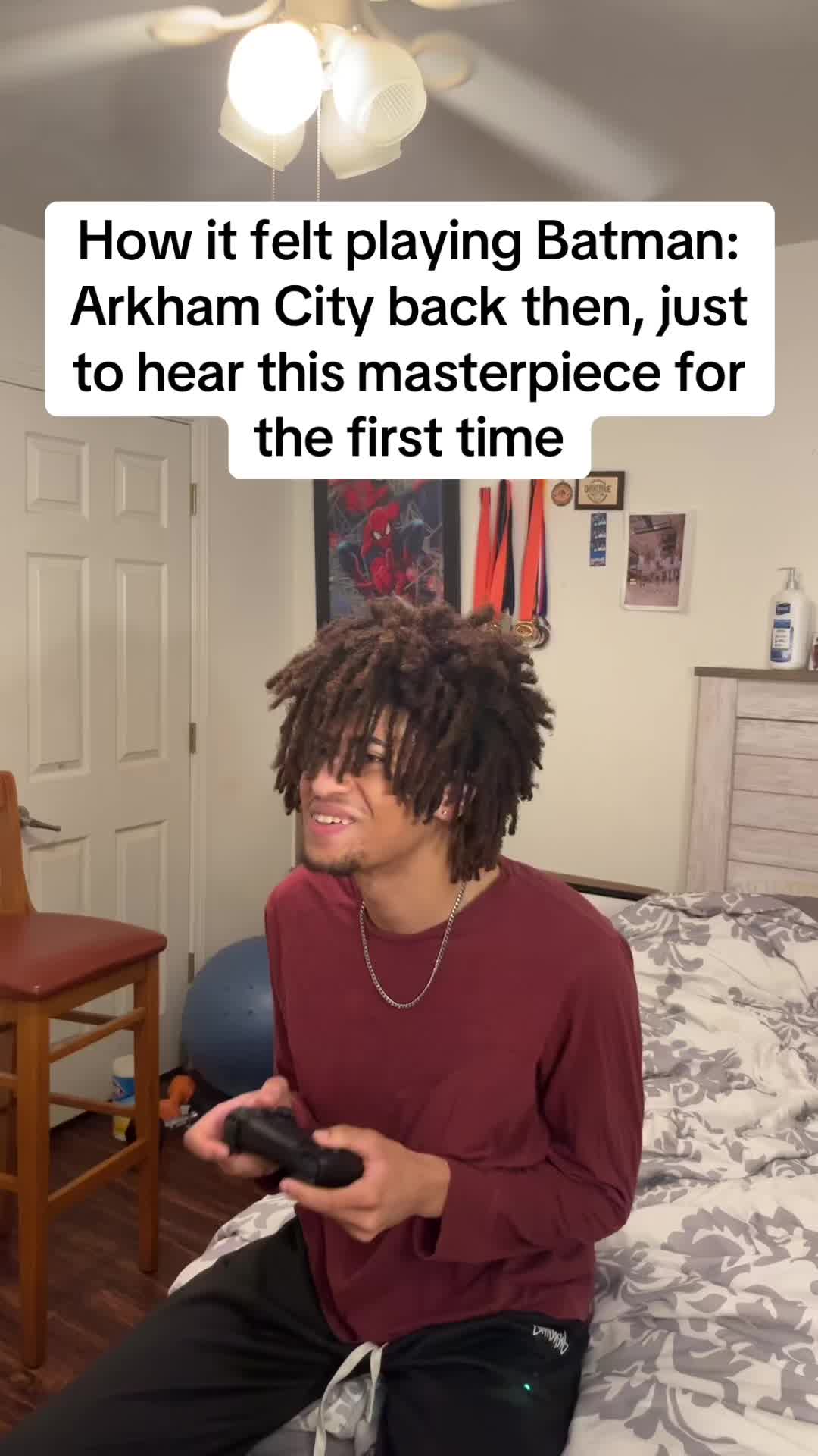 @ITZZ$kovie