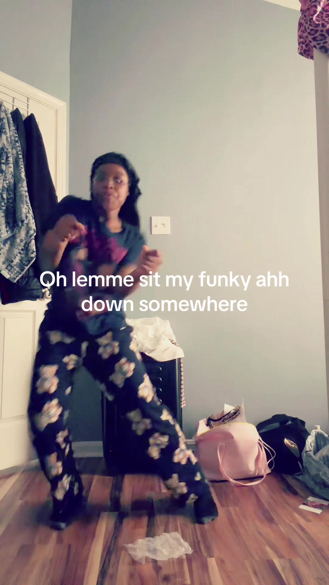 @+×+