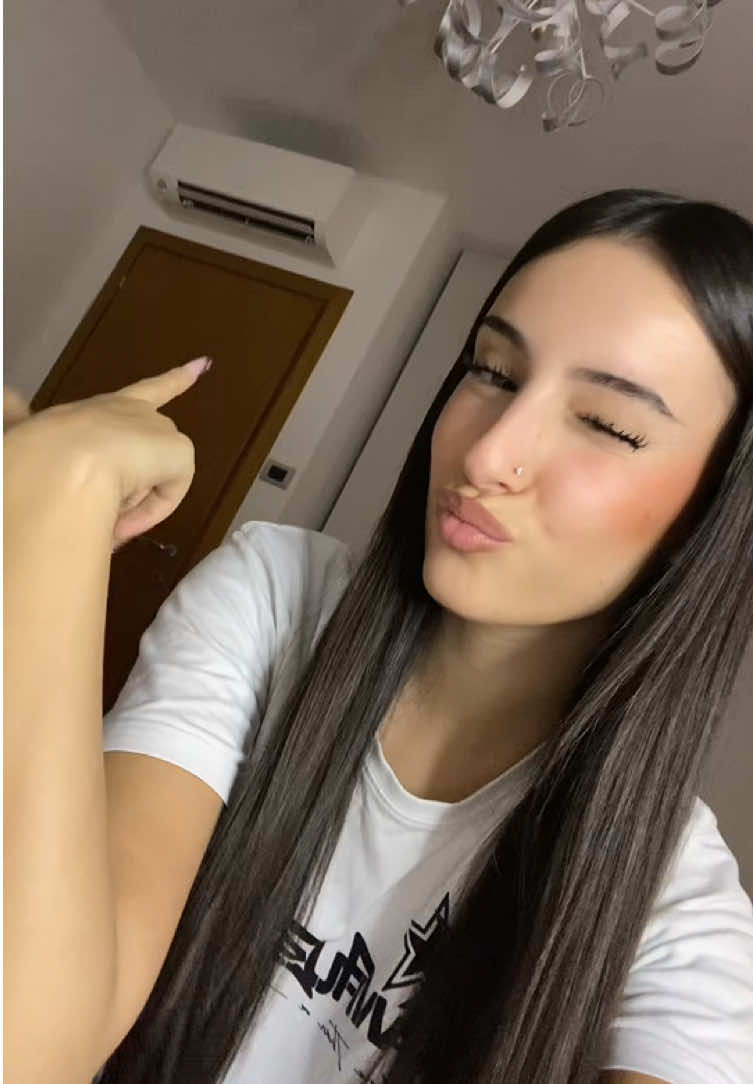 @laura.colleonii