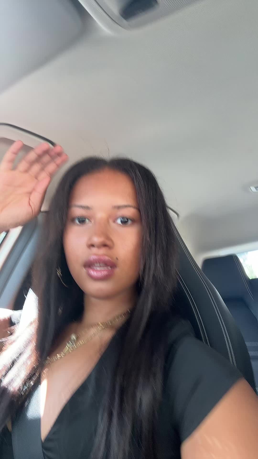 @mysteriousbaddie_123