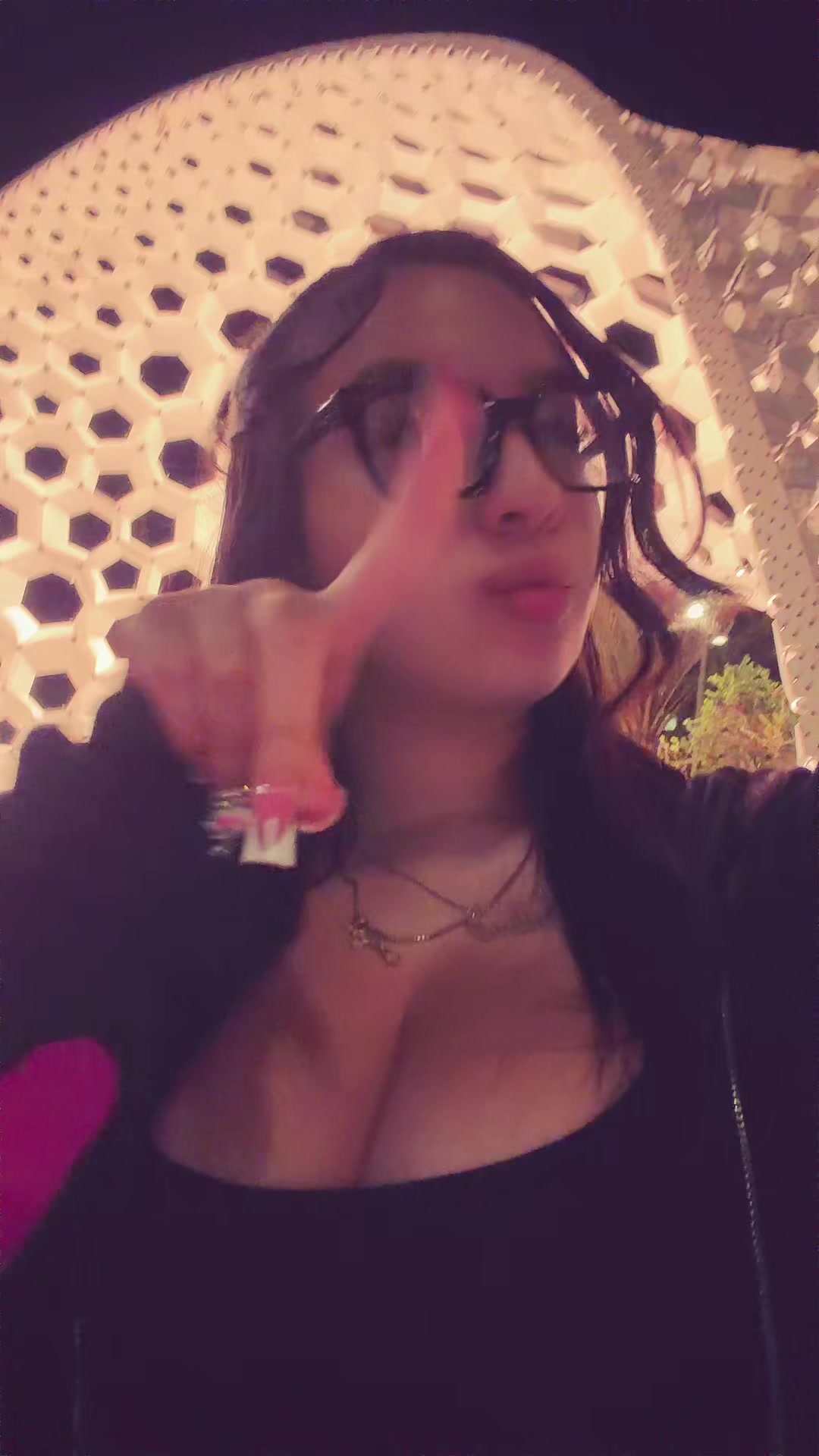 @Leilani🎀