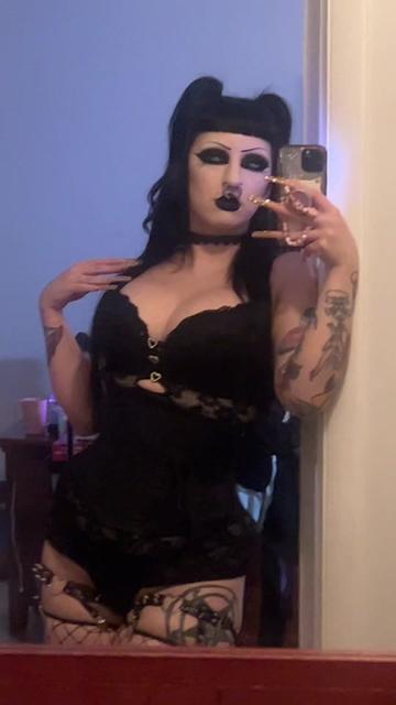 @Duvessa🔪🩸💋