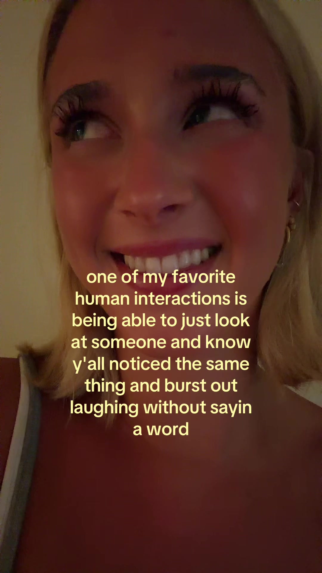 @theelliebarker