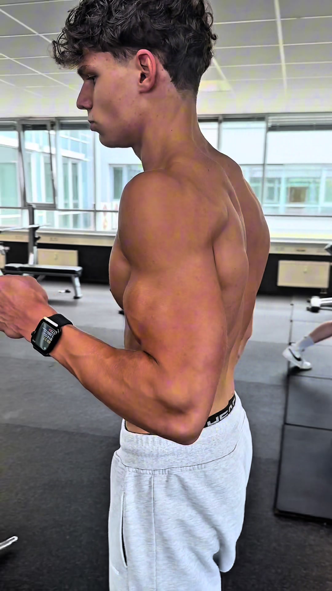 @max.valentin07