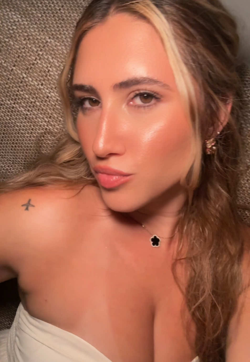 @Gabriela Raiciof