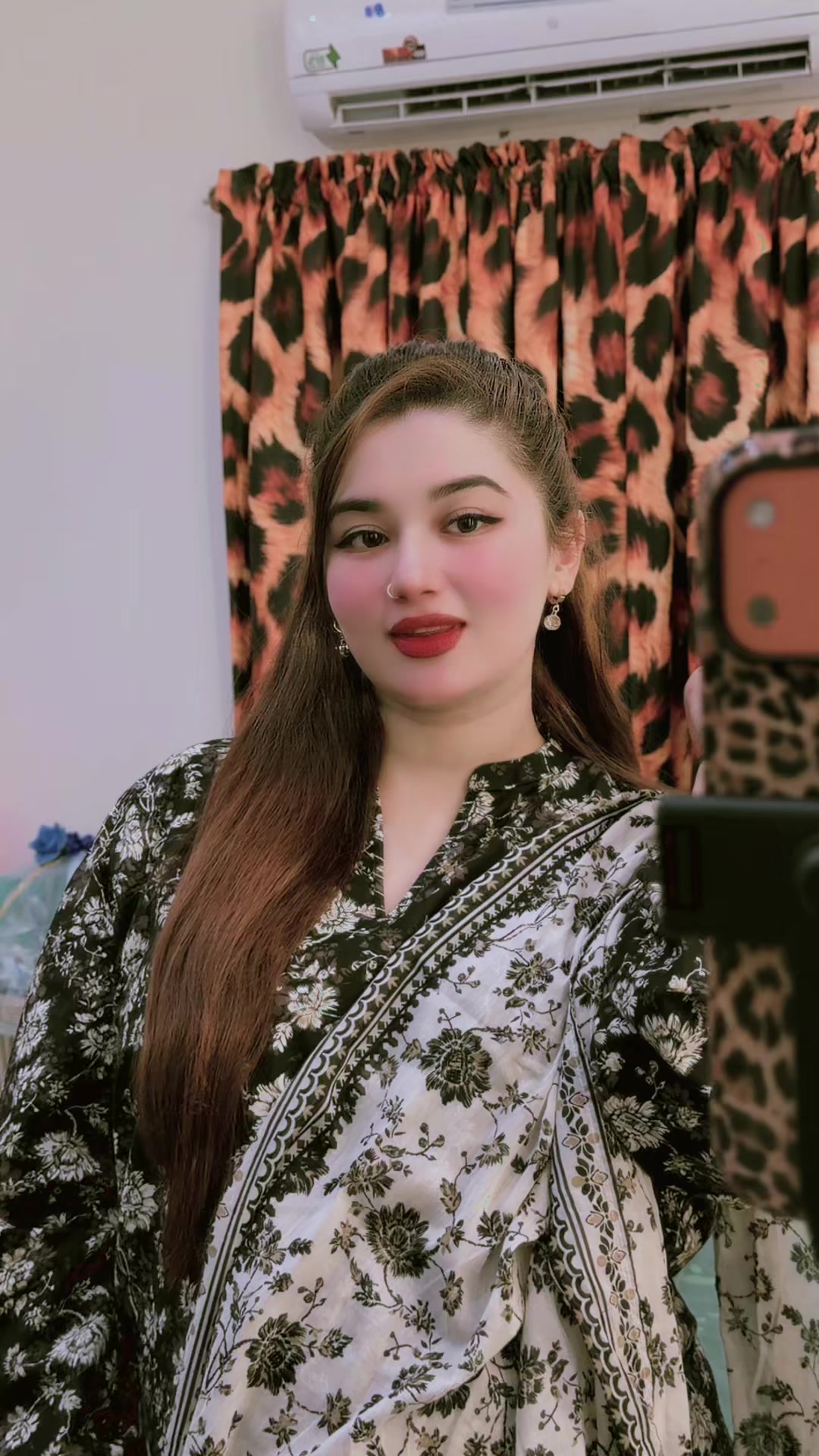 @Deebutt🕊️🫶🏻💵