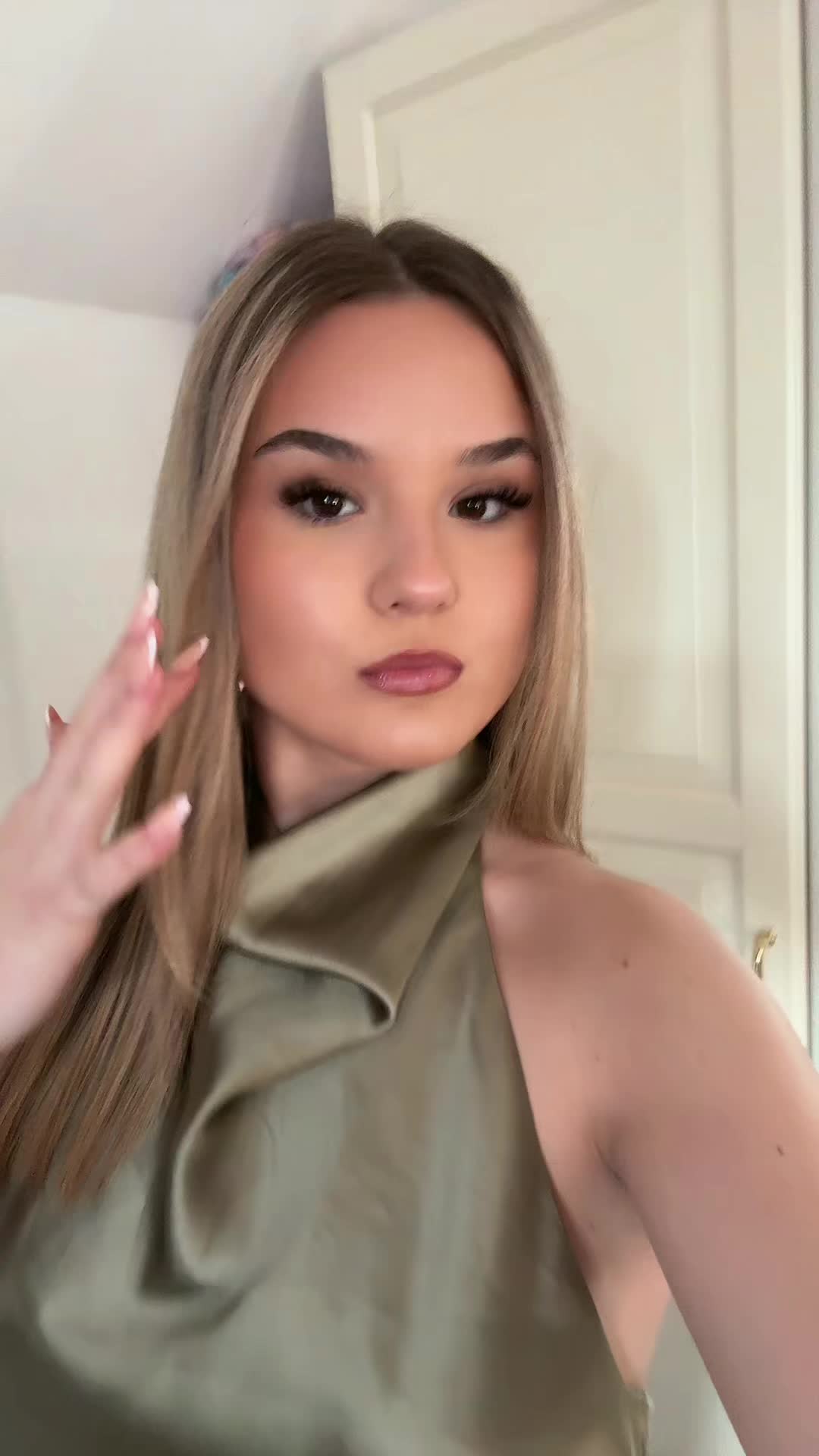@elise