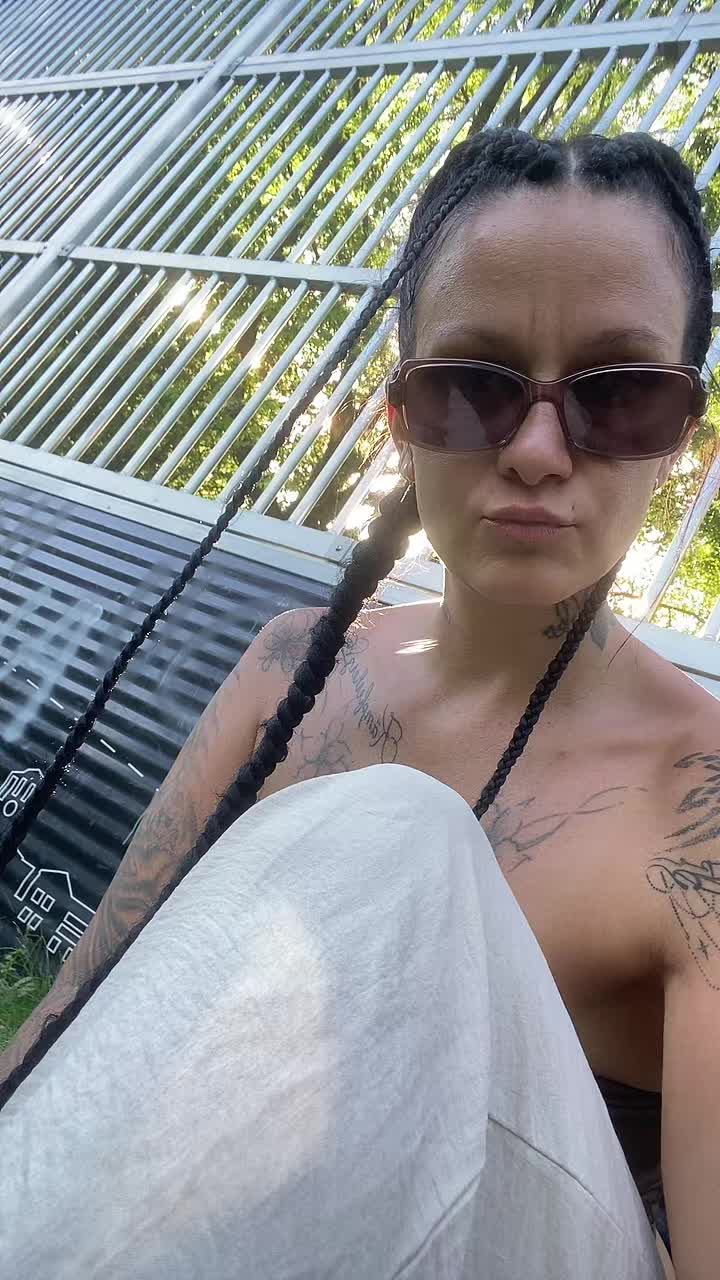 @Nicole199231