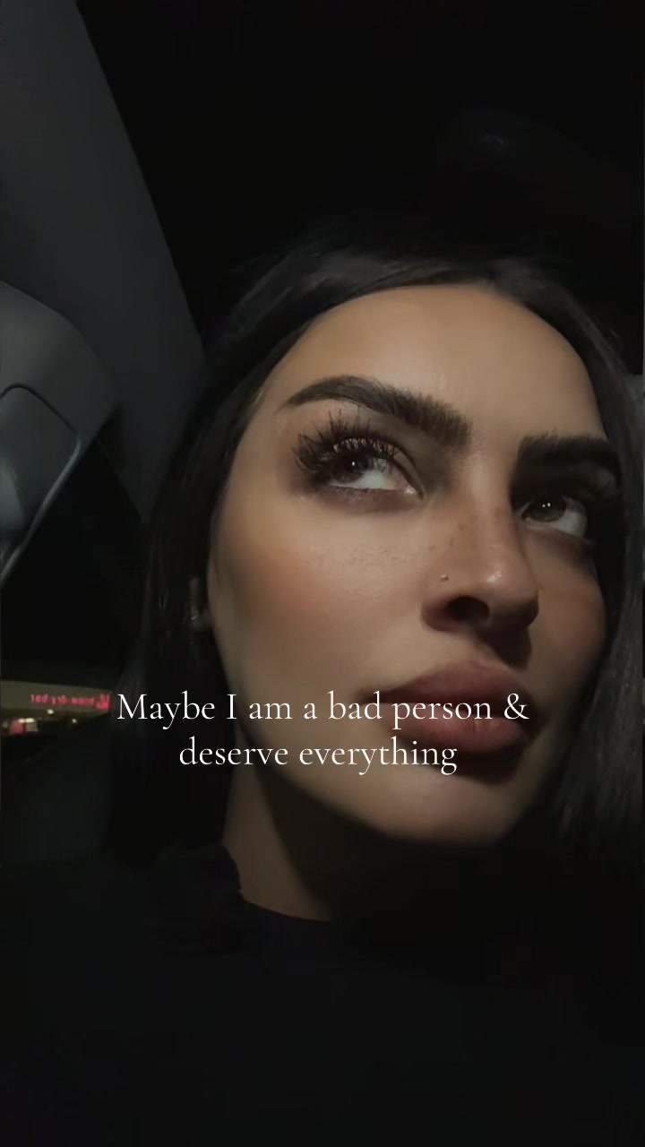 @Elle