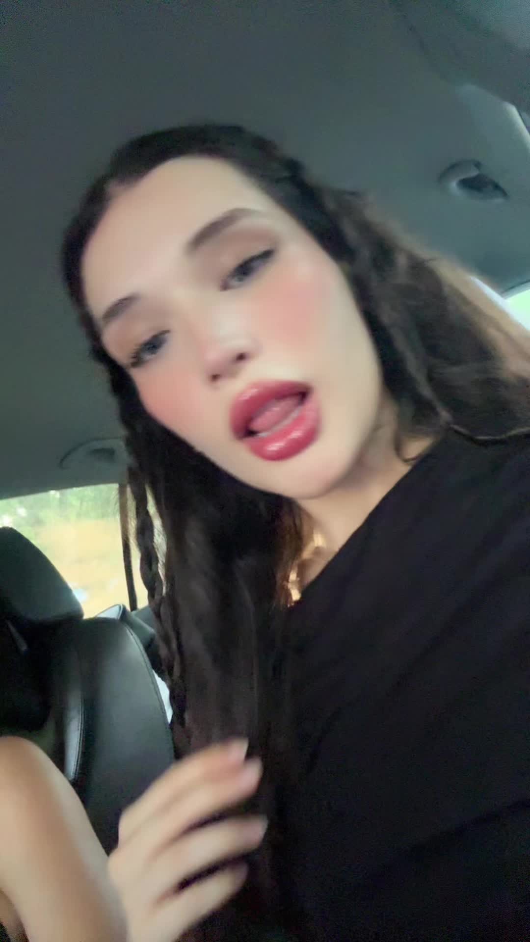 @Fr.Melinai
