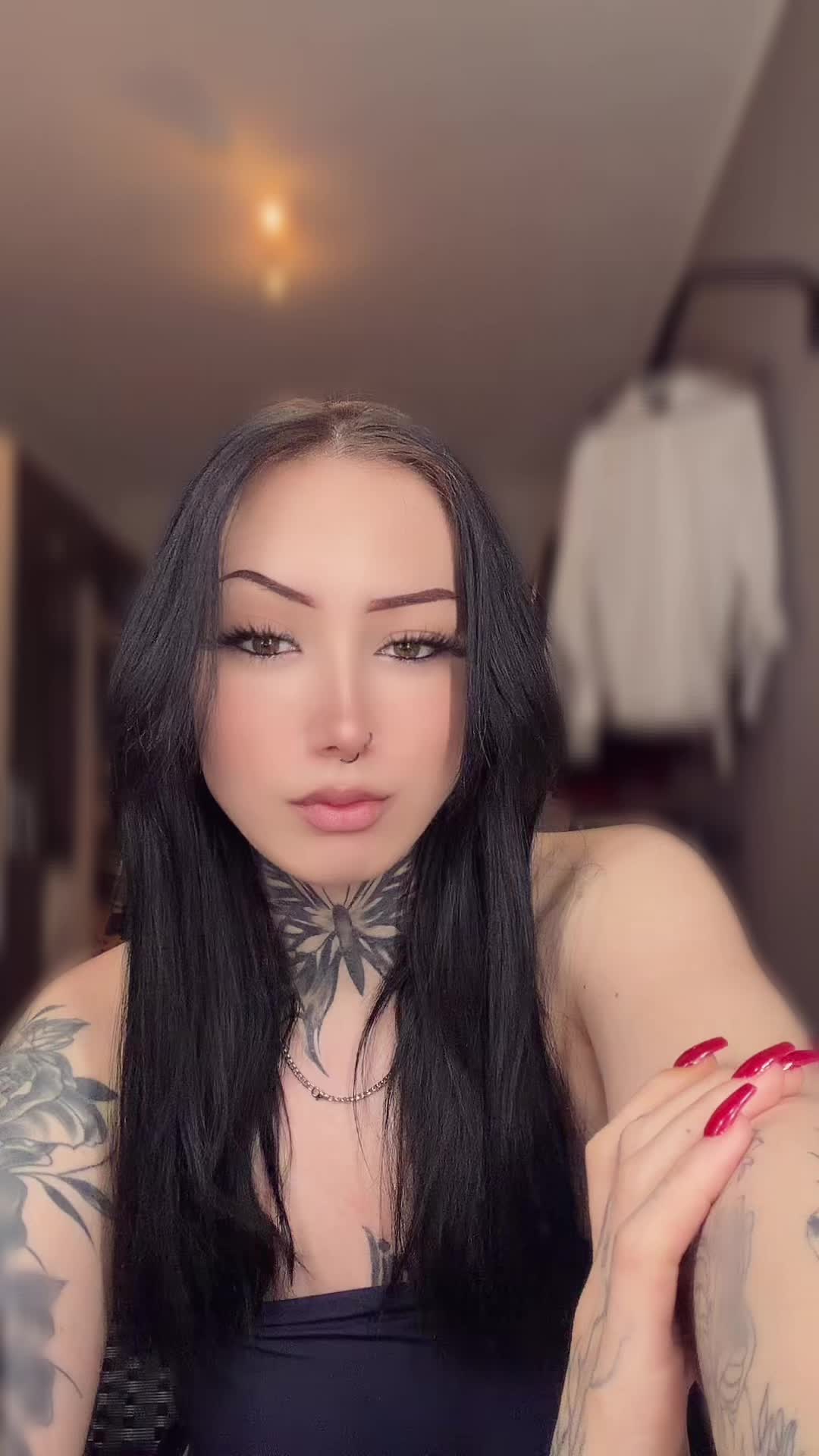 @𝖆𝖑𝖎𝖓𝖆🦅