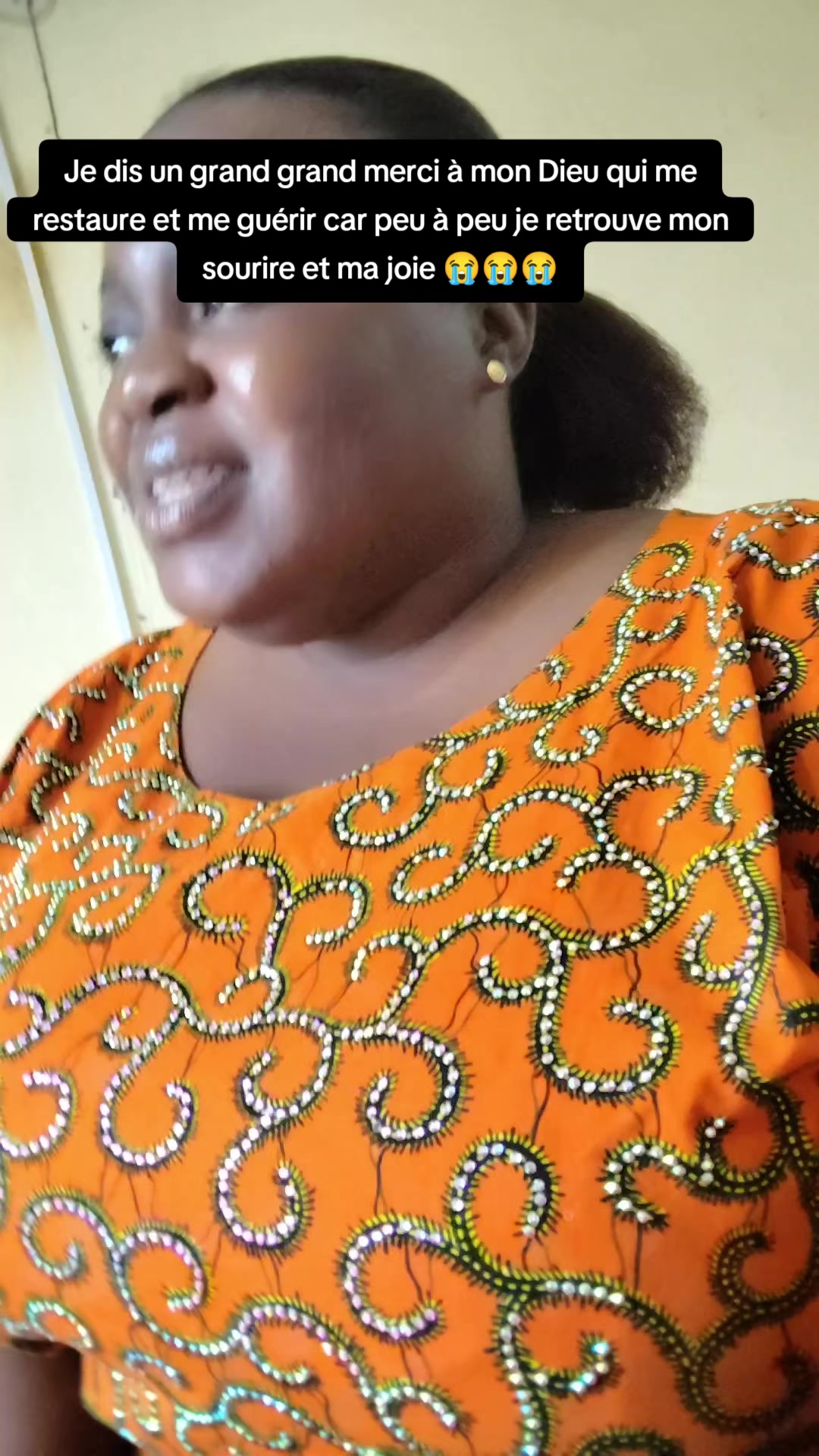 @Esther DOSSOU(Robyla Diva)🇧🇯