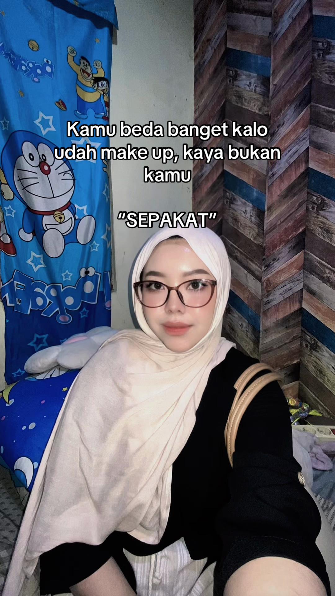@Naisa_