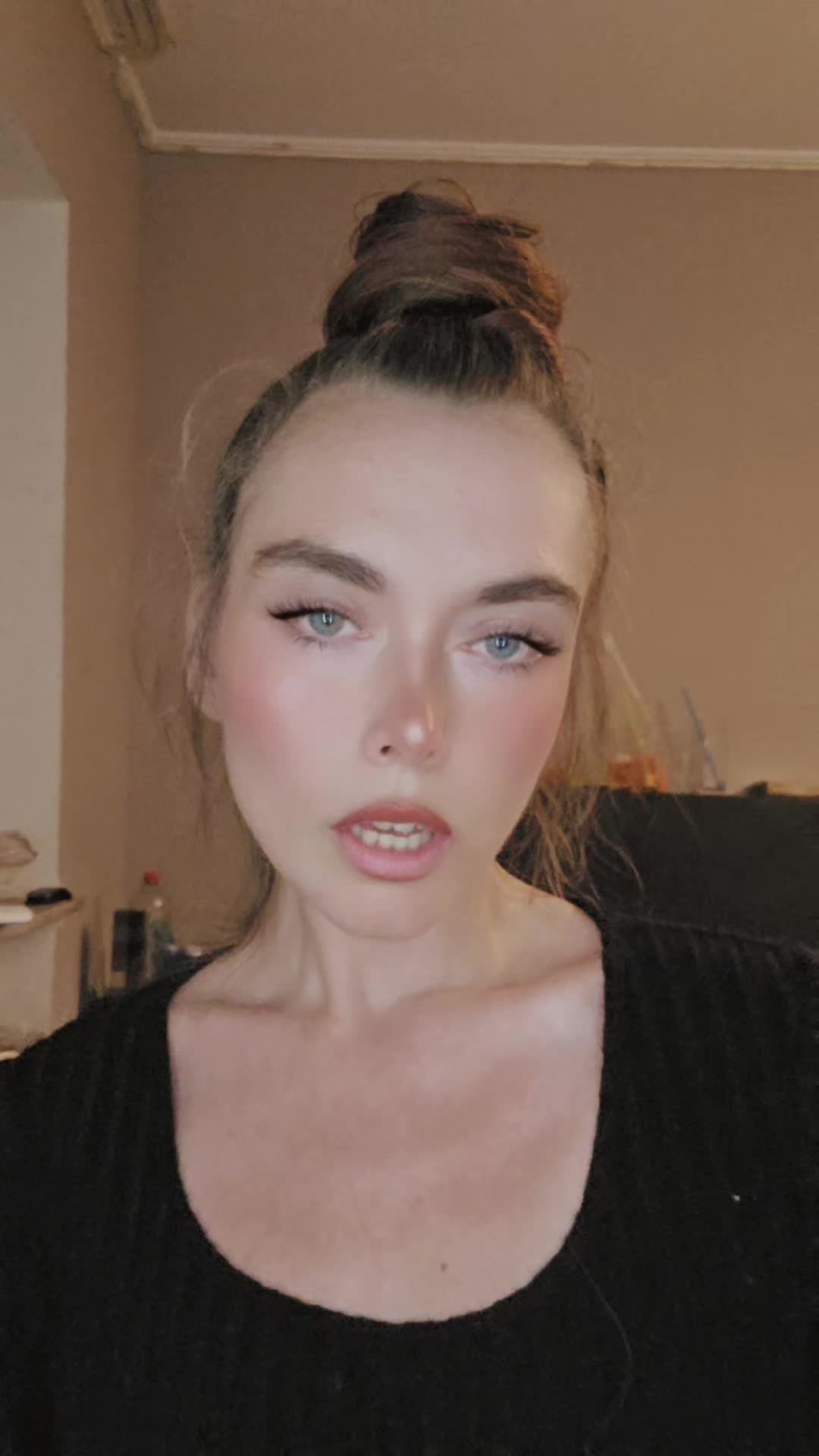 @meikikunchan