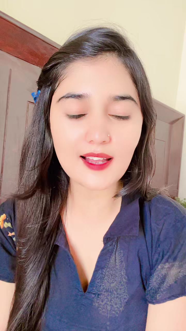 @𝐀𝐟𝐬𝐡𝐚 𝐊𝐡𝐚𝐧