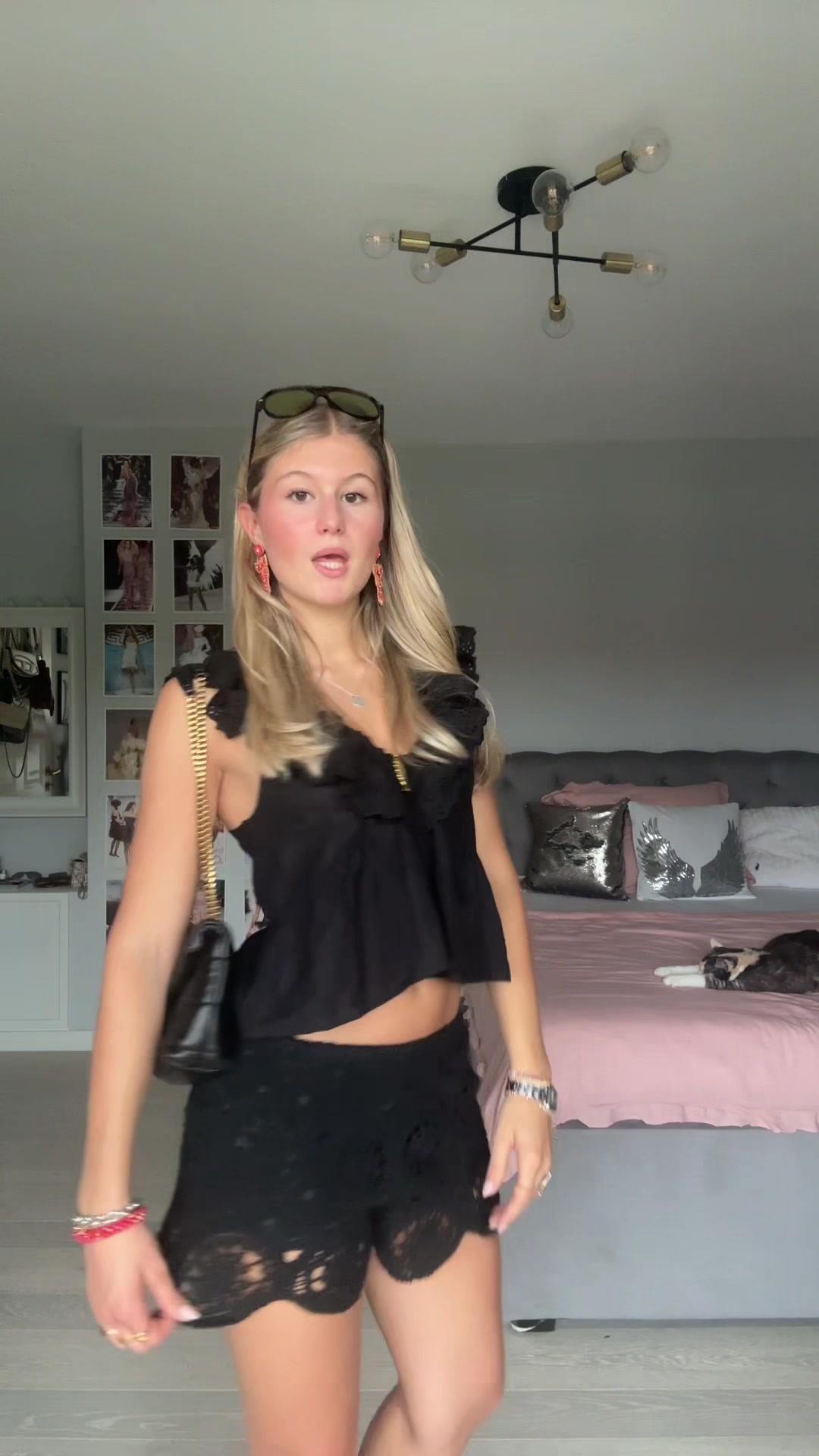 @Joliene