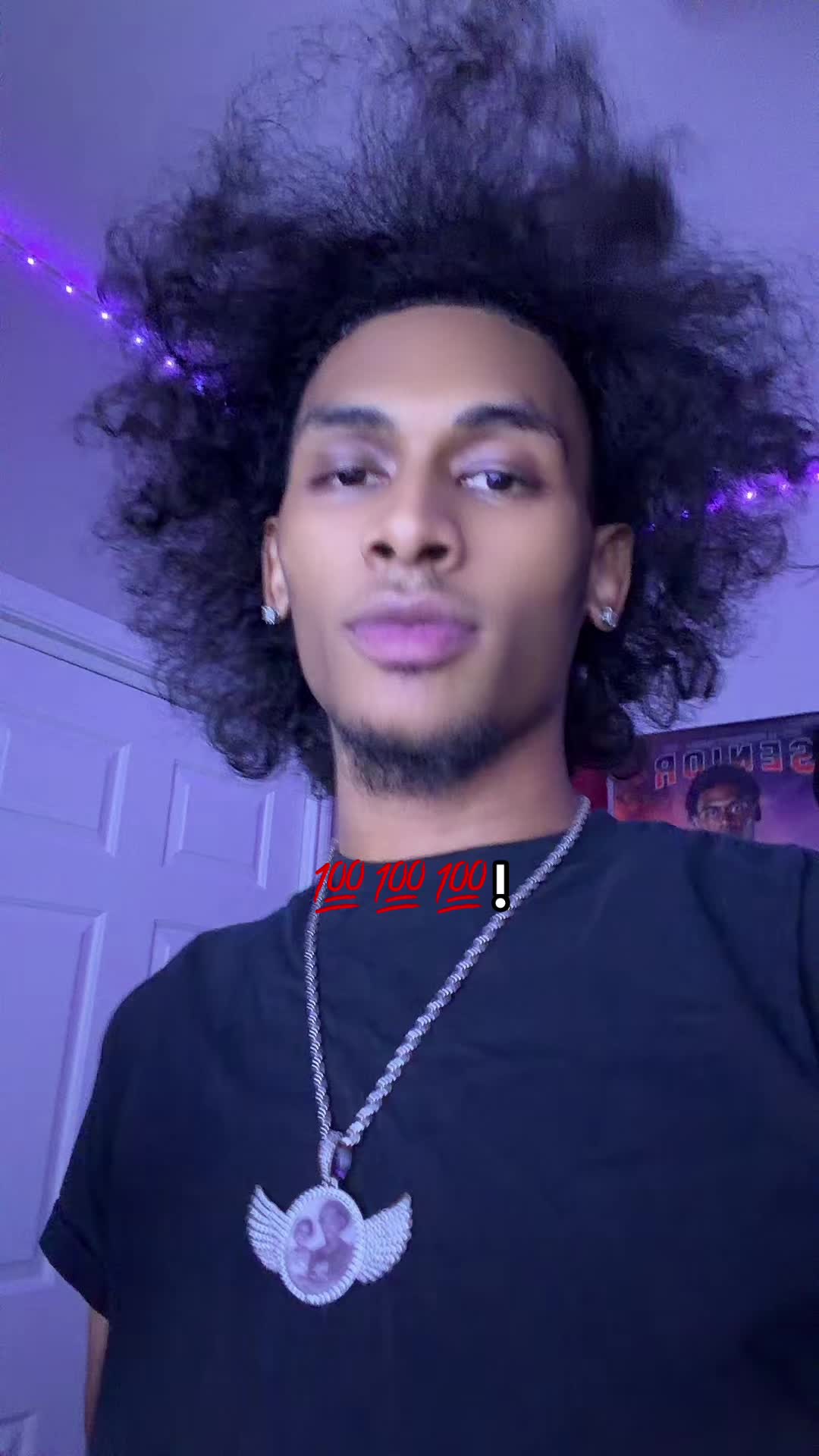 @FamousJayy🕴🏼.