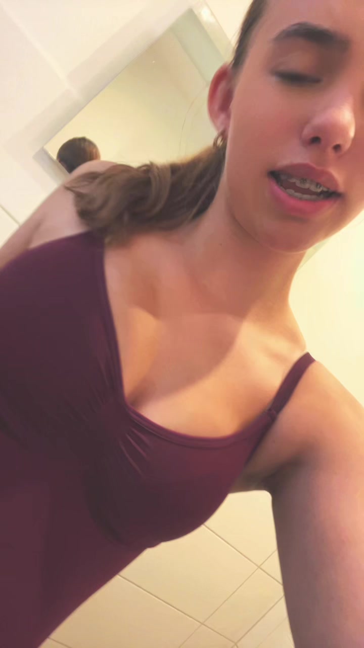 @lilly_rstk