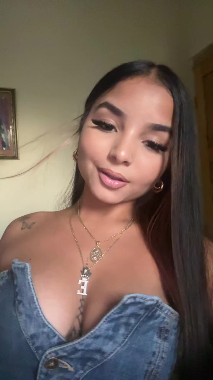 @𝙴 ⭐️